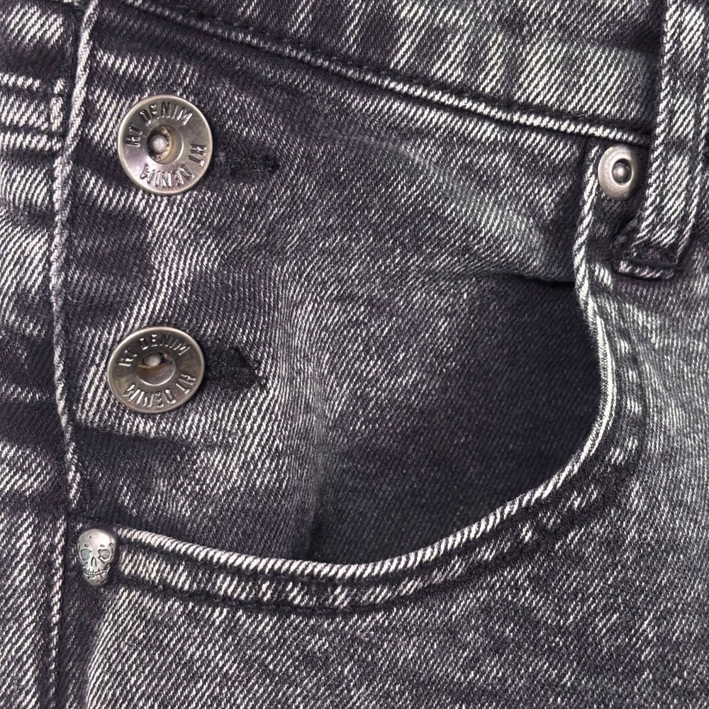 HT Denim Womens Shortall Size 1 Black Acid Wash Raw Hem Skull Detail Overalls - Picture 6 of 8